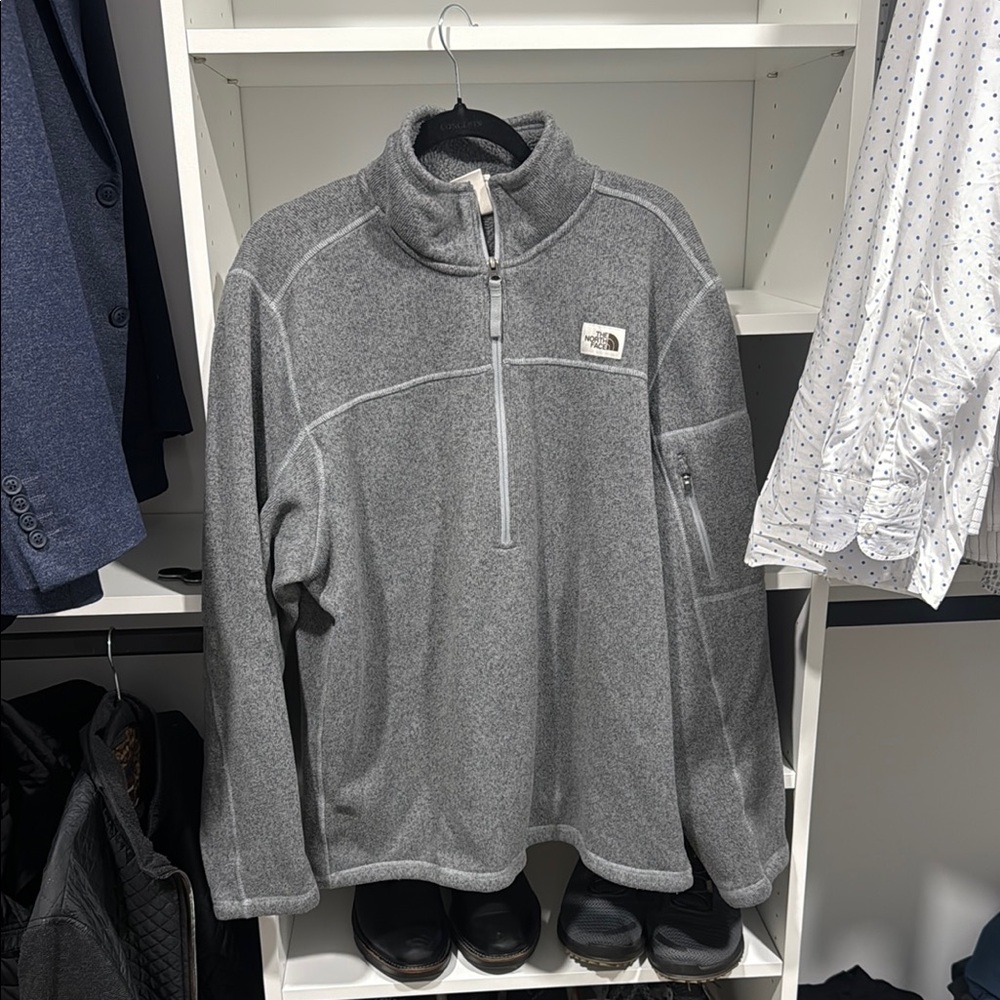 The North Face Men's Gray Sweater